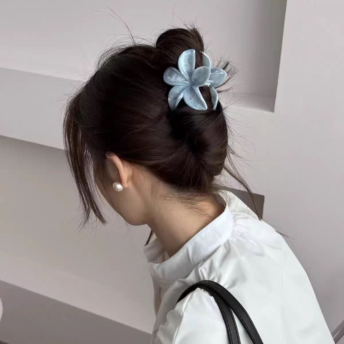 Summer Plumeria Grip